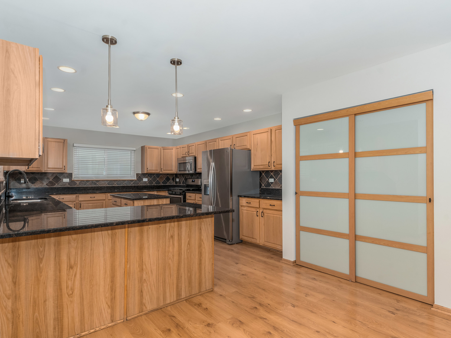 1107 Shorewood Drive, Shorewood, IL 60404