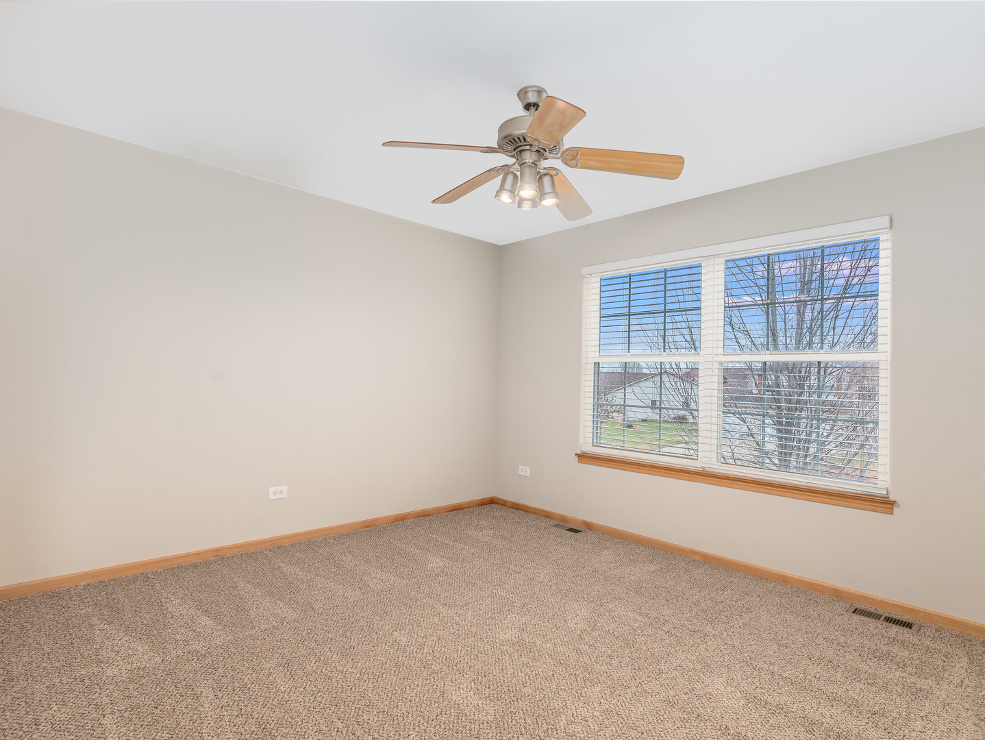 1107 Shorewood Drive, Shorewood, IL 60404