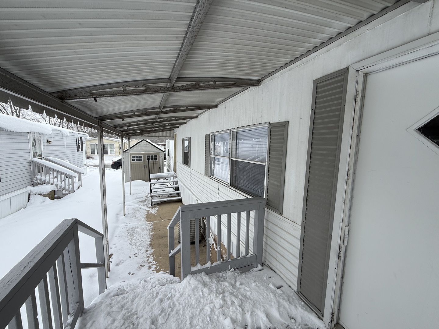 1712 S Dixie Highway #37, Crete, IL 60417