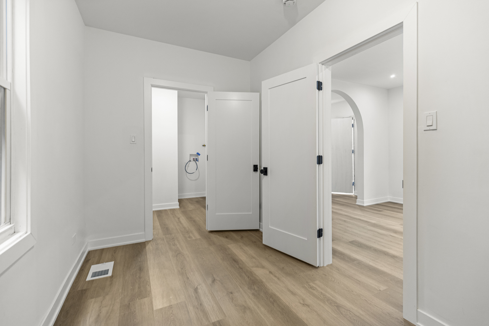 2862 S Keeley Street, Chicago, IL 60608