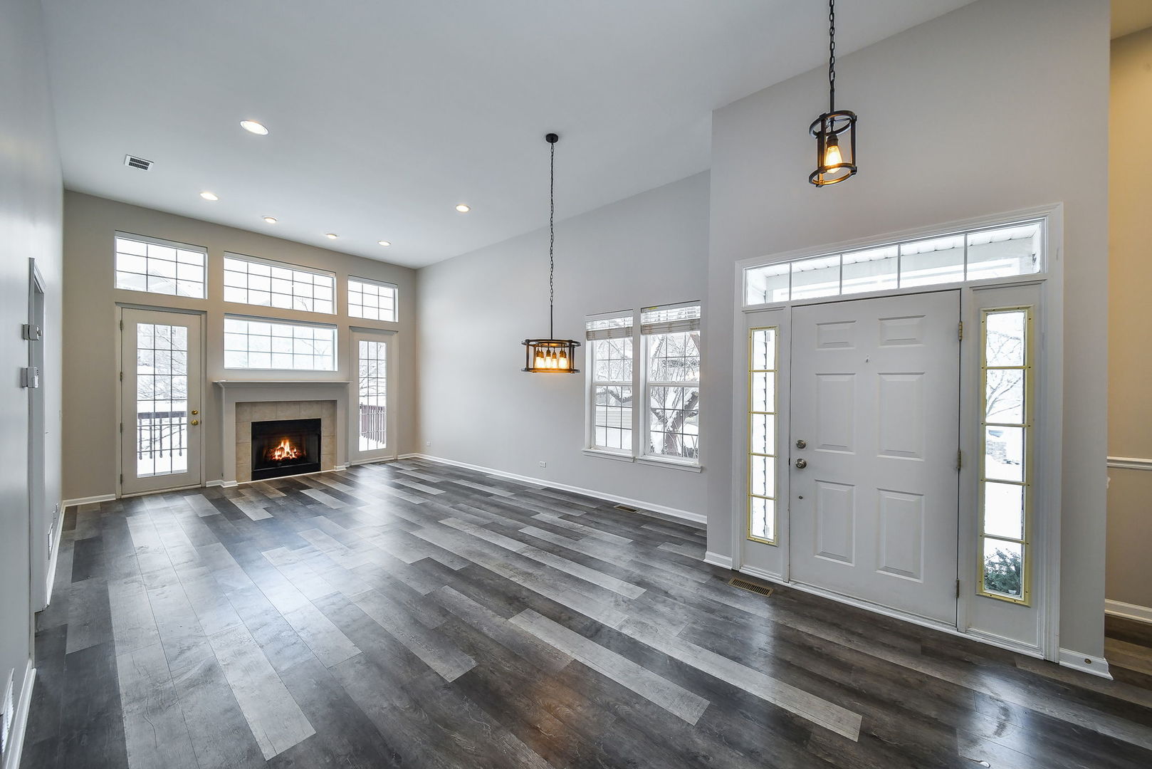 141 River Mist Drive, Oswego, IL 60543