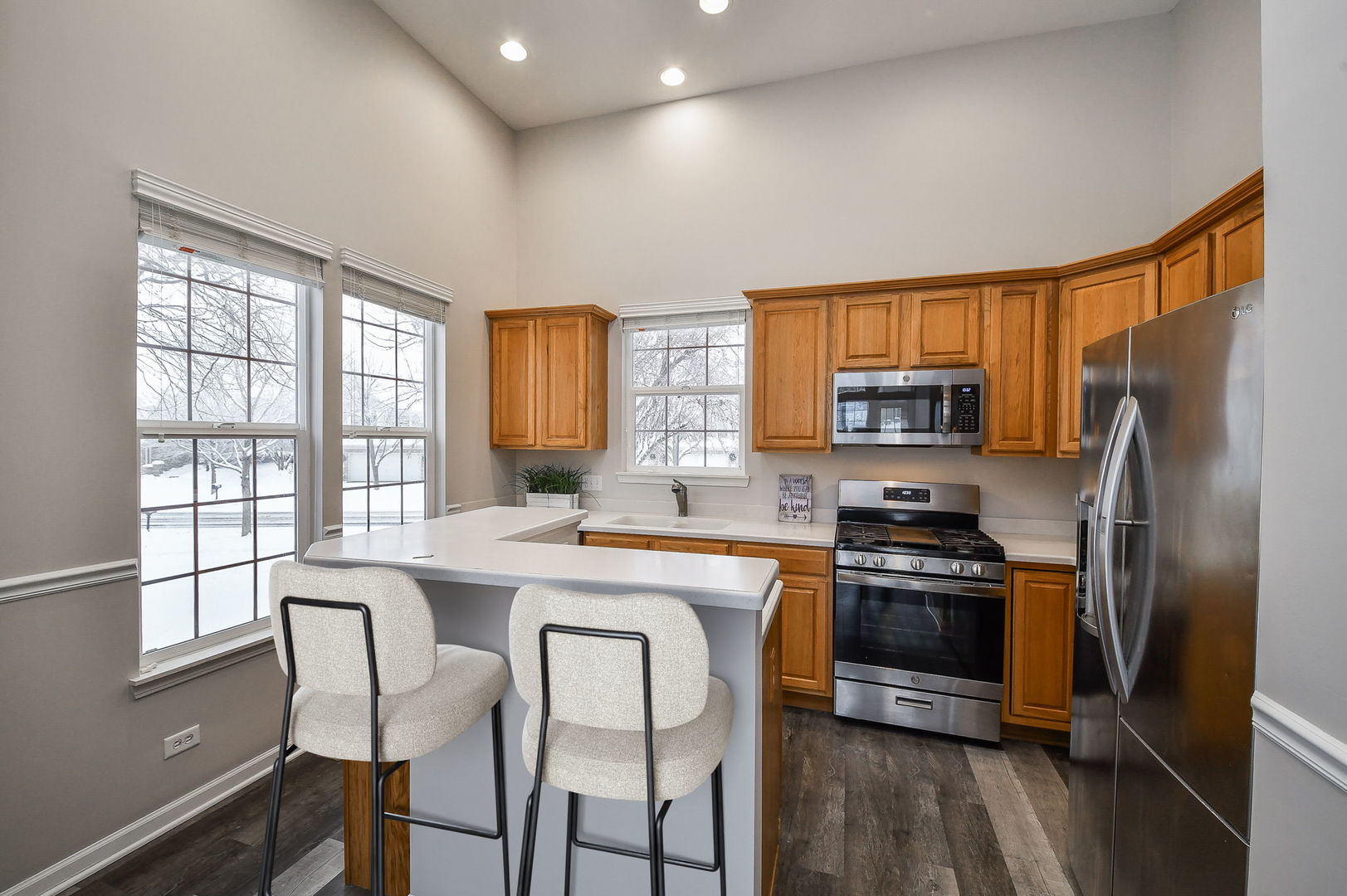 141 River Mist Drive, Oswego, IL 60543