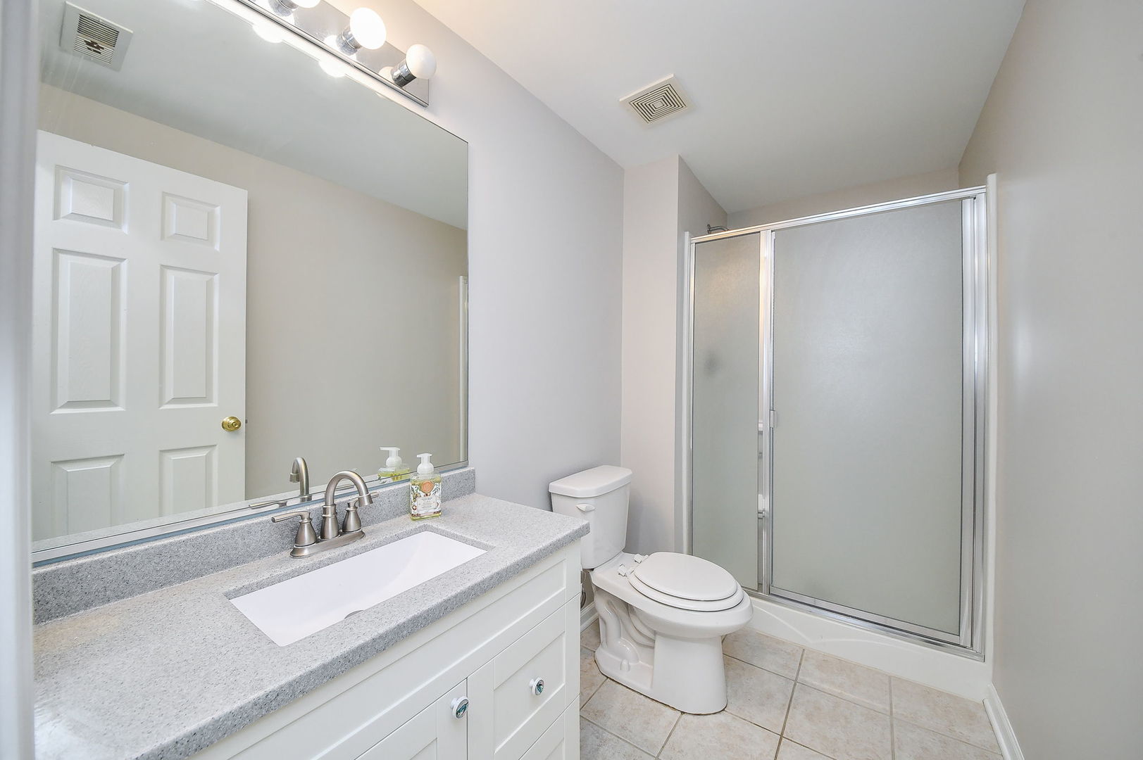 141 River Mist Drive, Oswego, IL 60543