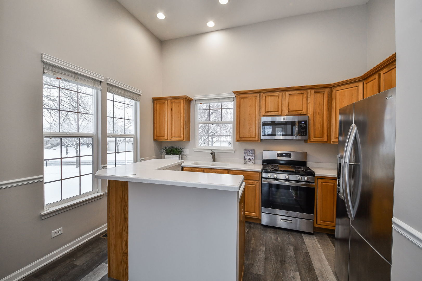 141 River Mist Drive, Oswego, IL 60543