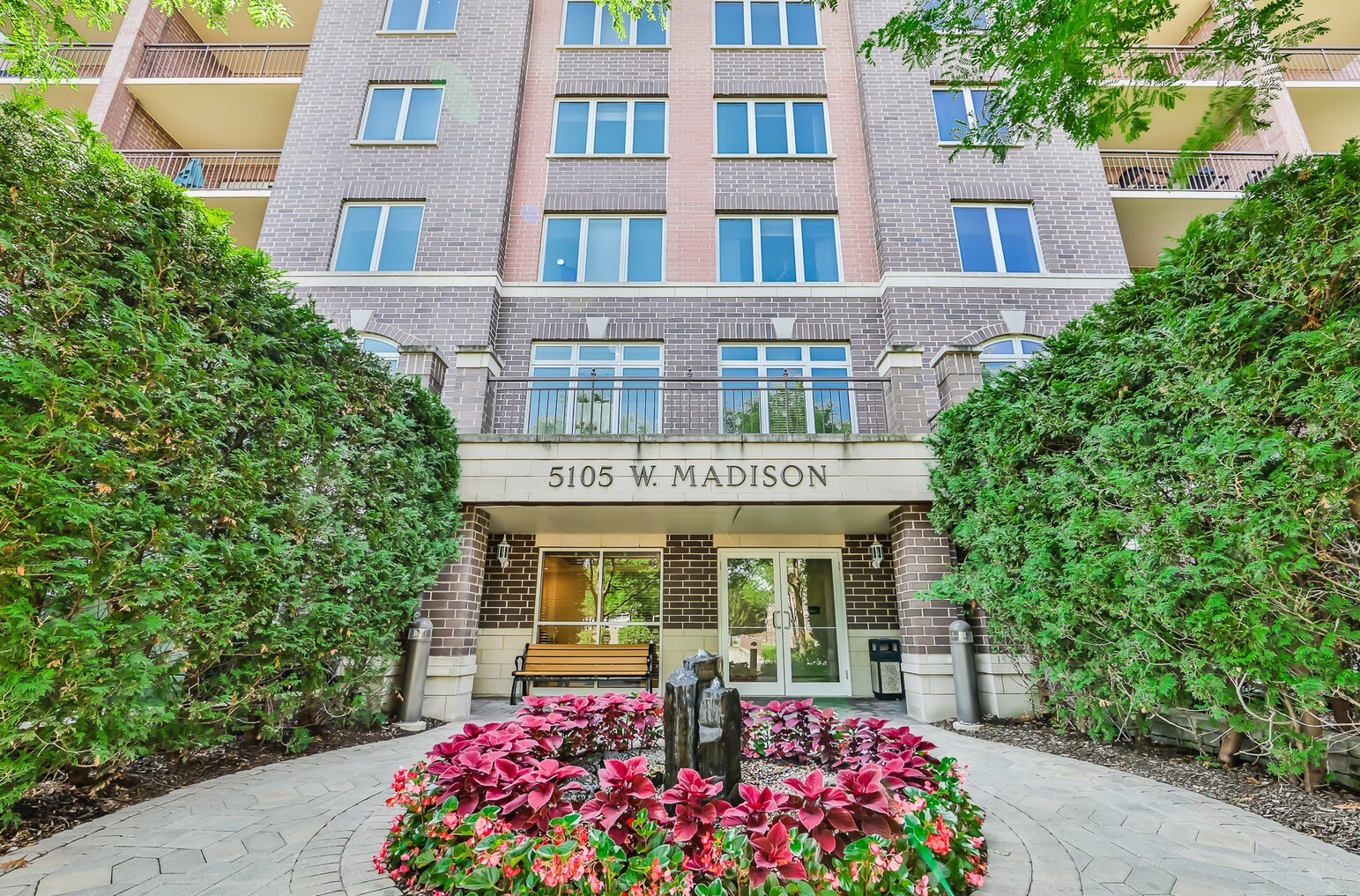 5105 W MADISON Street #1-206, Skokie, IL 60077