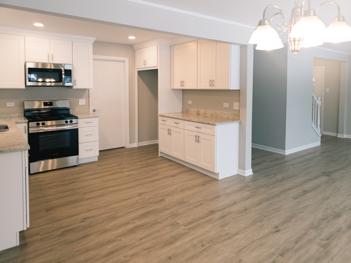 1904 S Fairview Avenue, Park Ridge, IL 60068