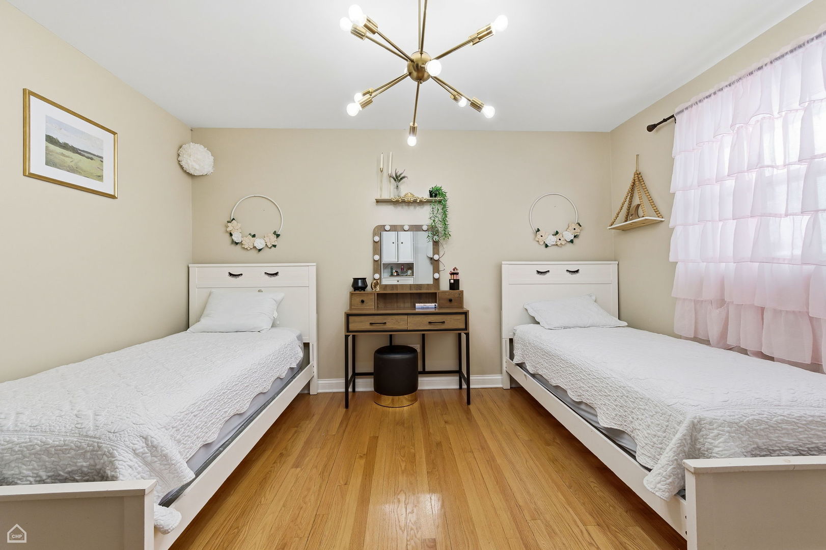 7811 W 102nd Street, Palos Hills, IL 60465