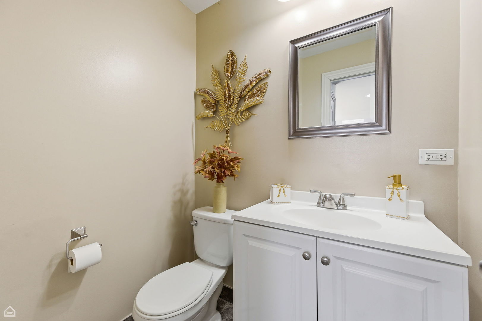 7811 W 102nd Street, Palos Hills, IL 60465