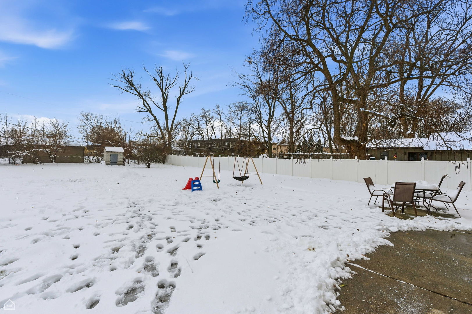 7811 W 102nd Street, Palos Hills, IL 60465