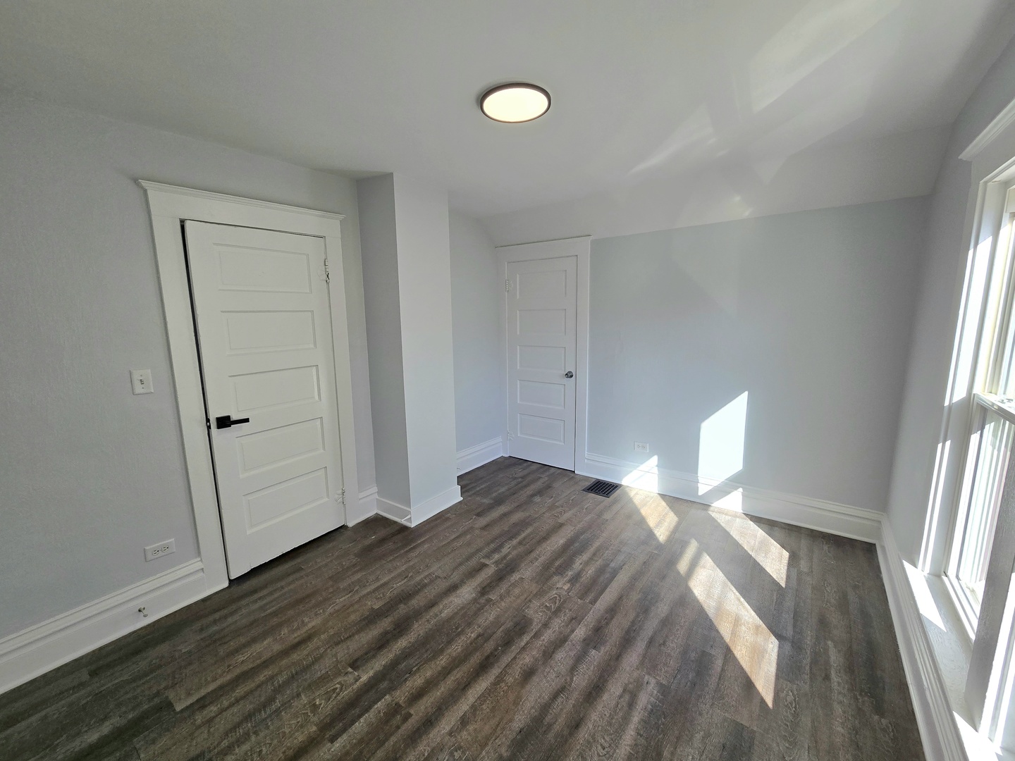 328 Rosewood Avenue, Aurora, IL 60505