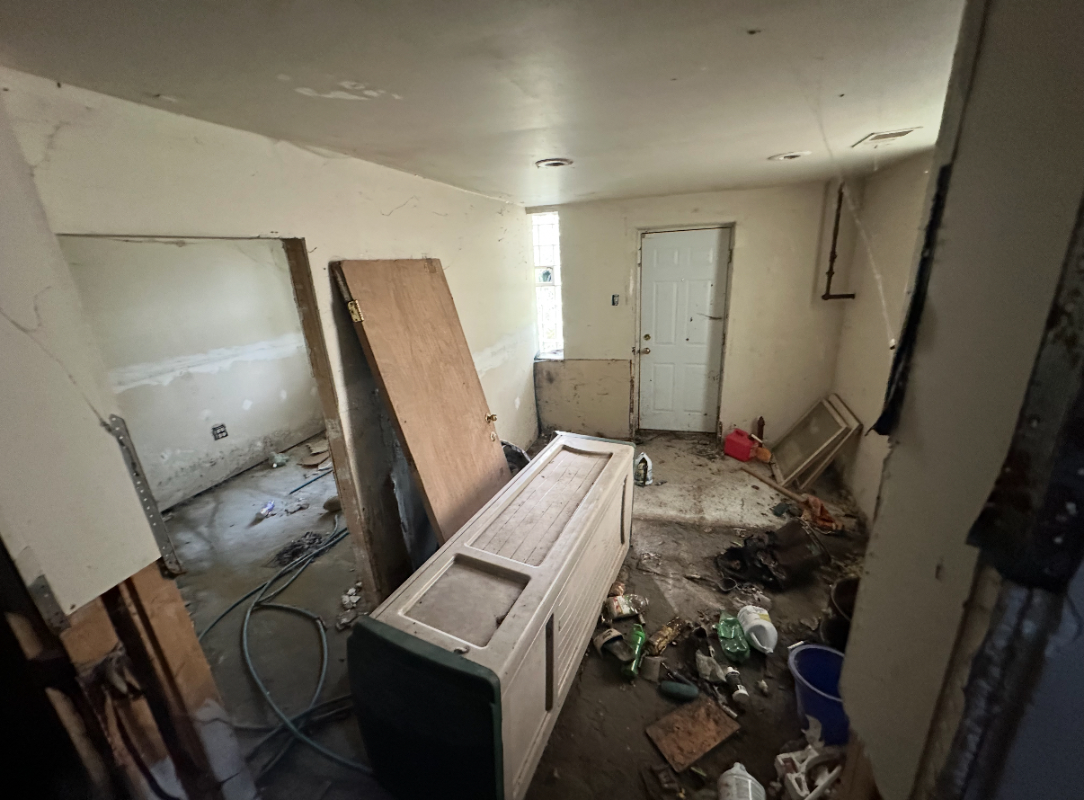 11521 S YALE Avenue, Chicago, IL 60628