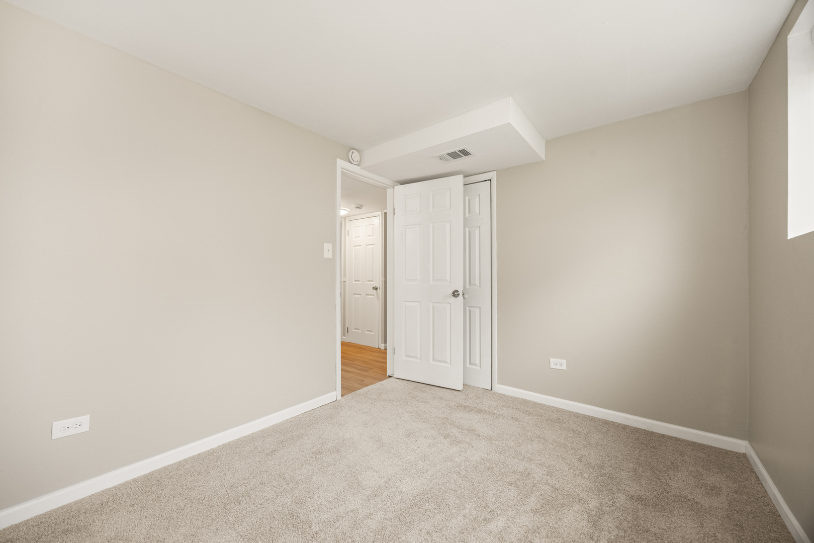 2444 Apache Avenue, Sauk Village, IL 60411