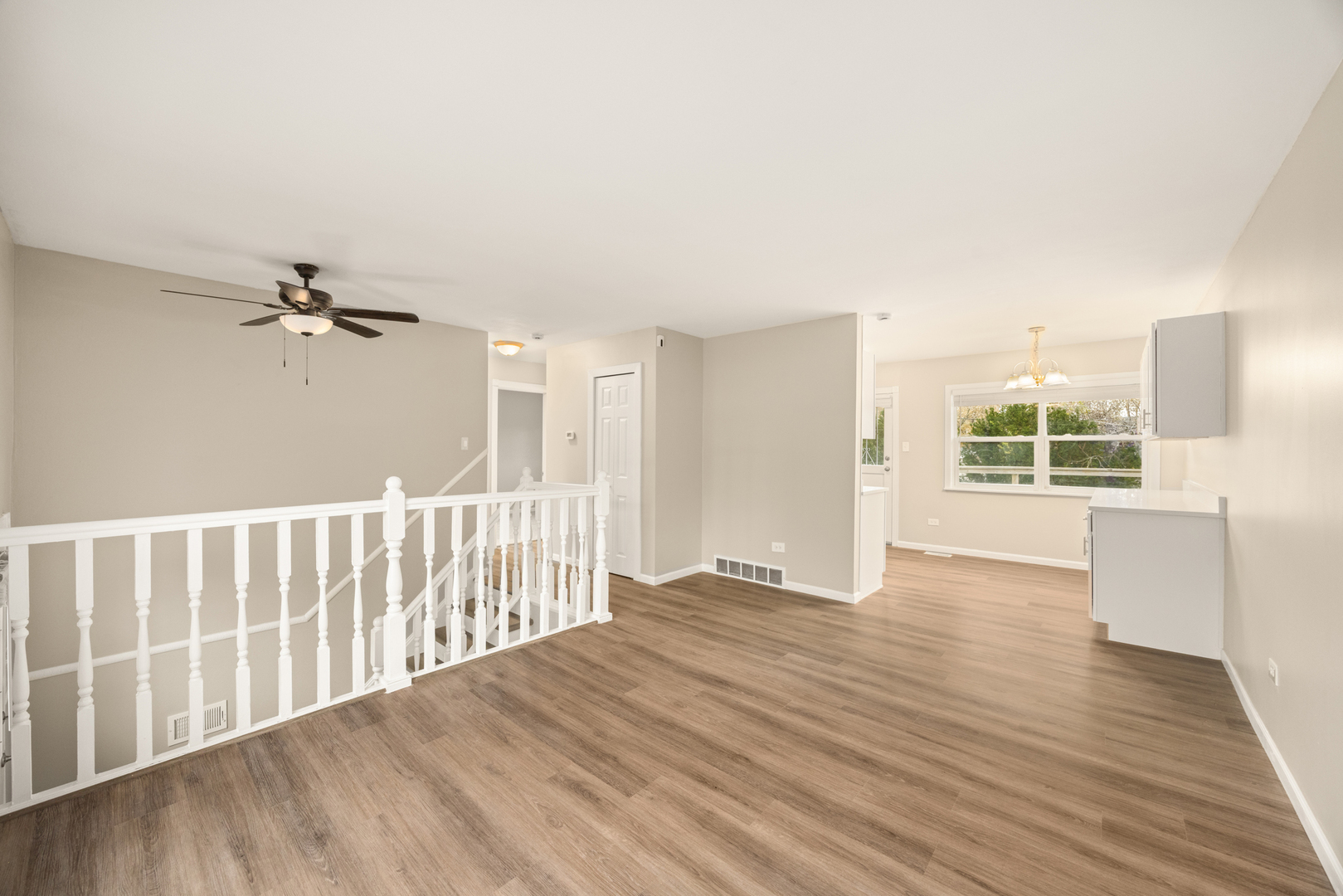 2444 Apache Avenue, Sauk Village, IL 60411