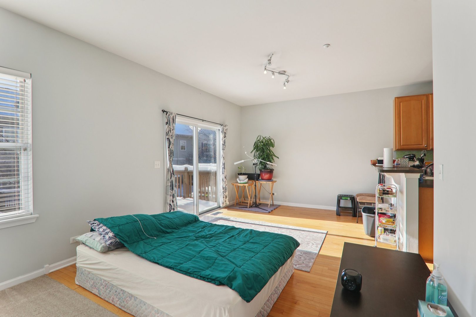 1816 Kelberg Avenue, Hoffman Estates, IL 60192