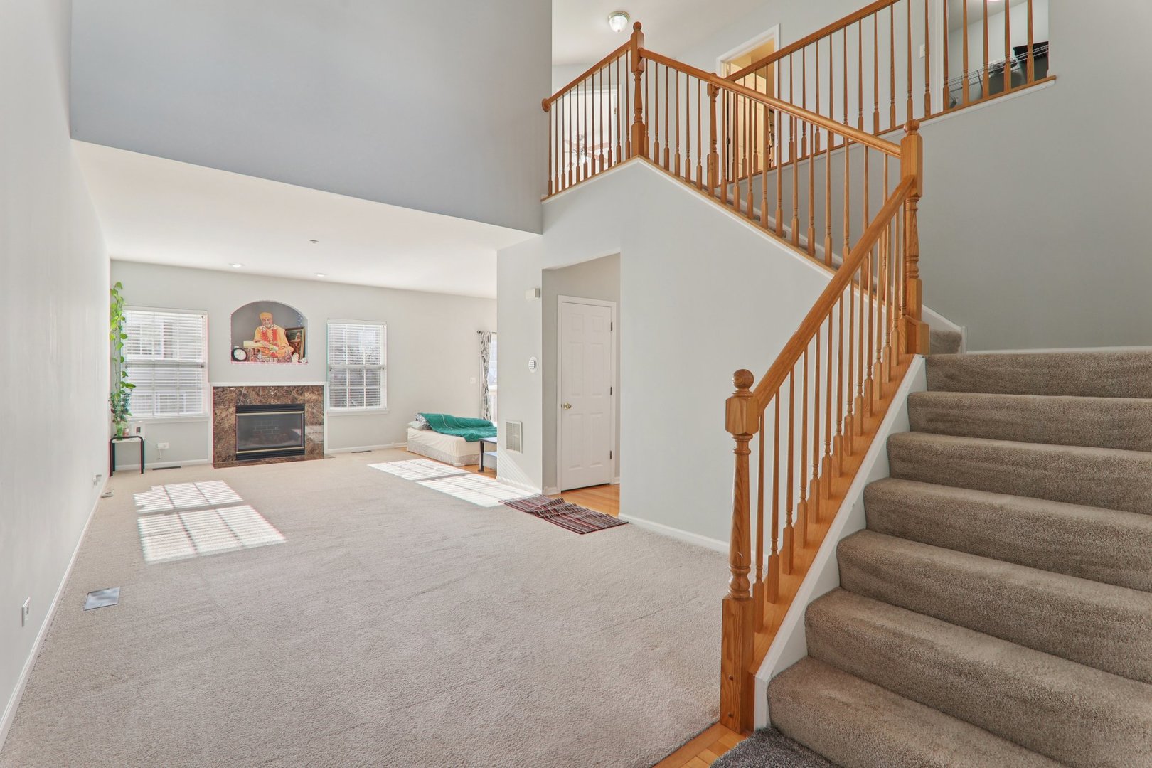 1816 Kelberg Avenue, Hoffman Estates, IL 60192