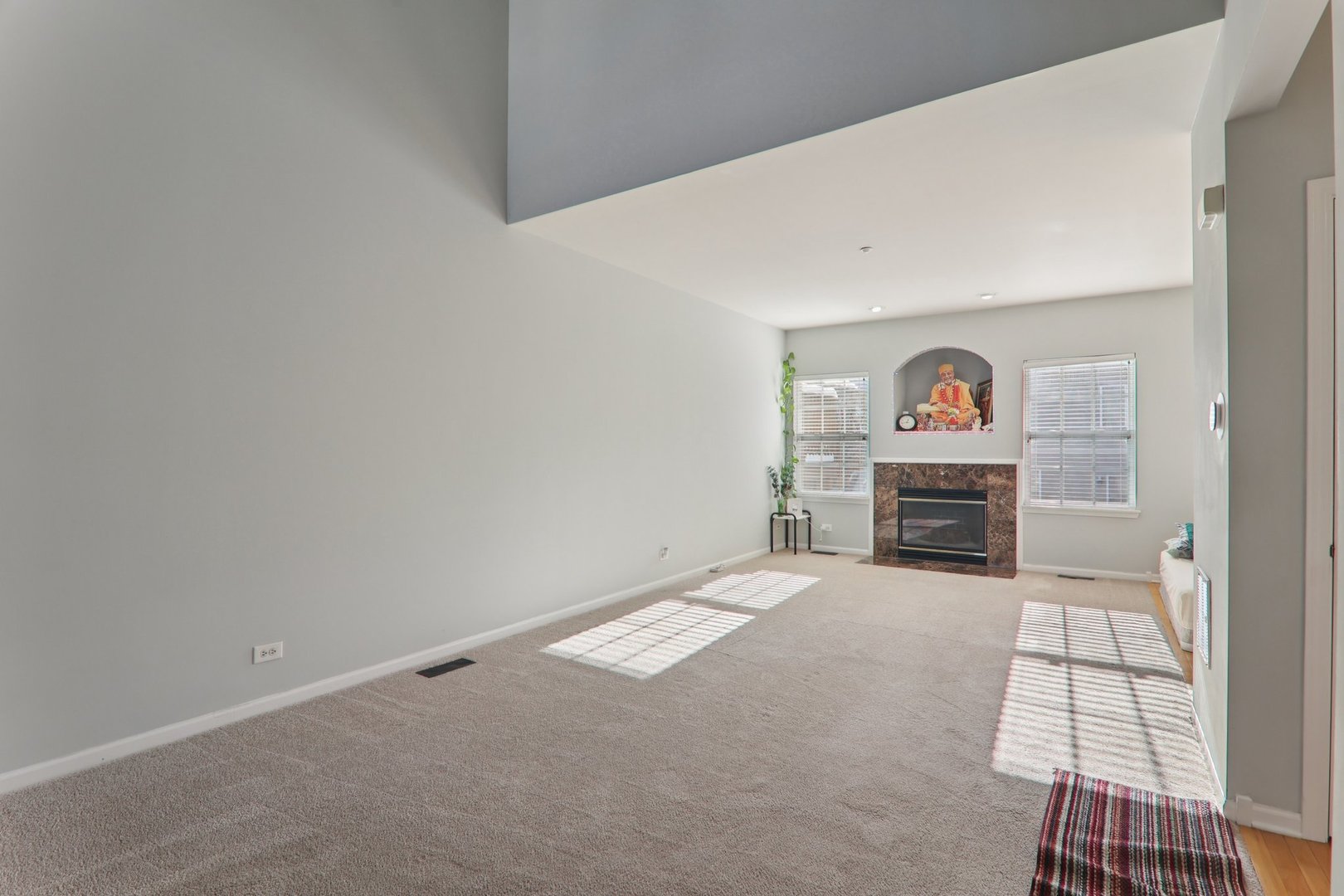 1816 Kelberg Avenue, Hoffman Estates, IL 60192