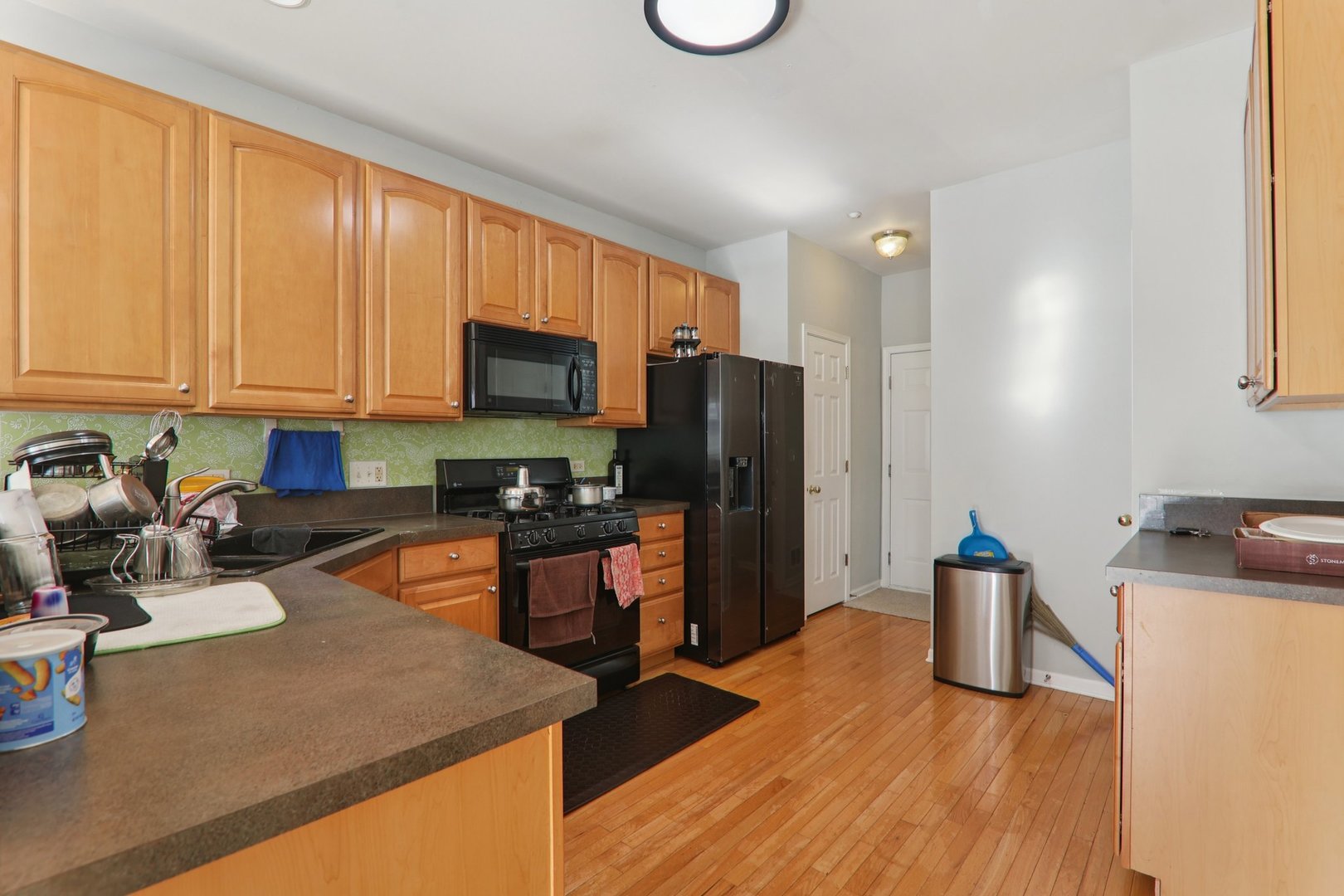 1816 Kelberg Avenue, Hoffman Estates, IL 60192