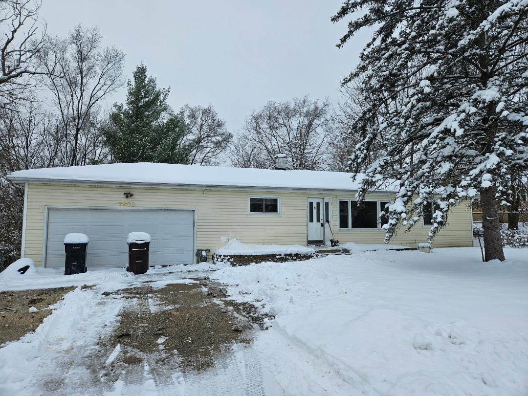 2503 N Freedom Drive, McHenry, IL 60050