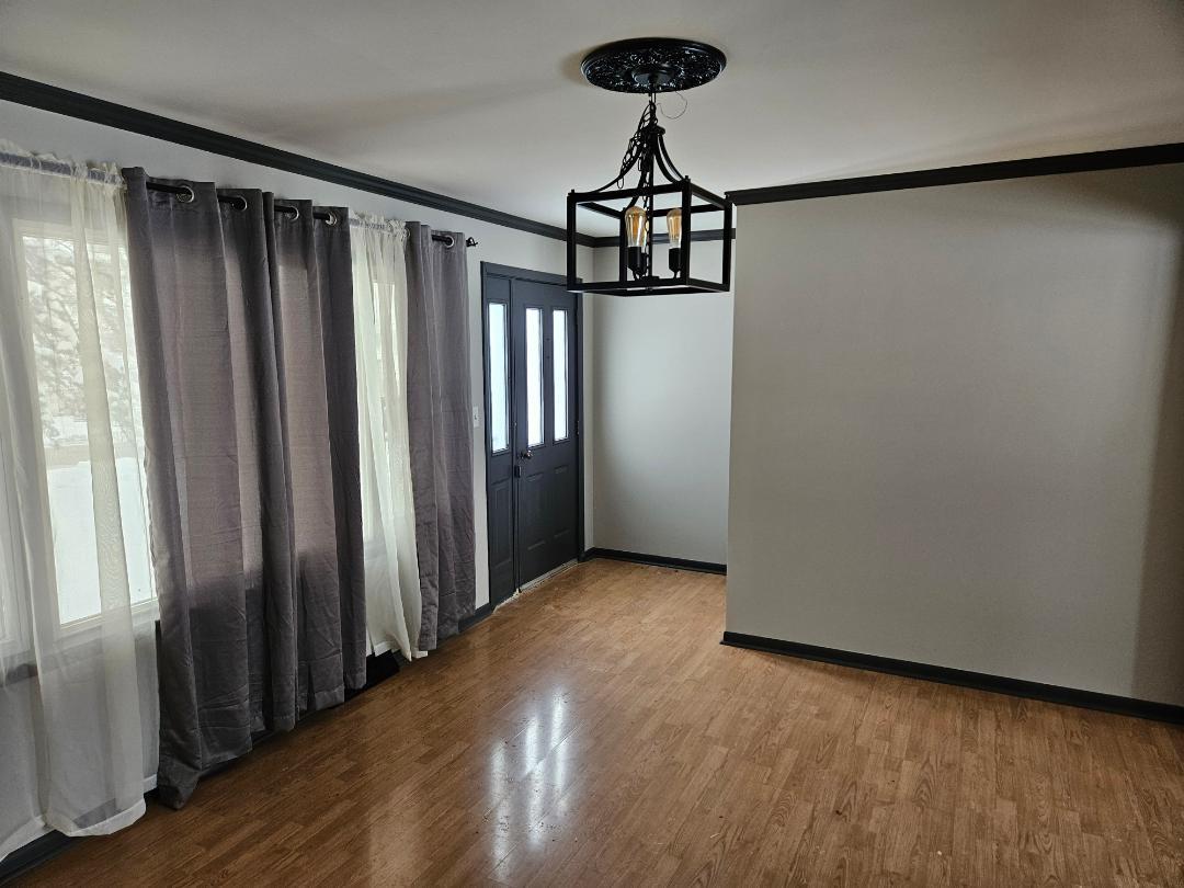 2503 N Freedom Drive, McHenry, IL 60050