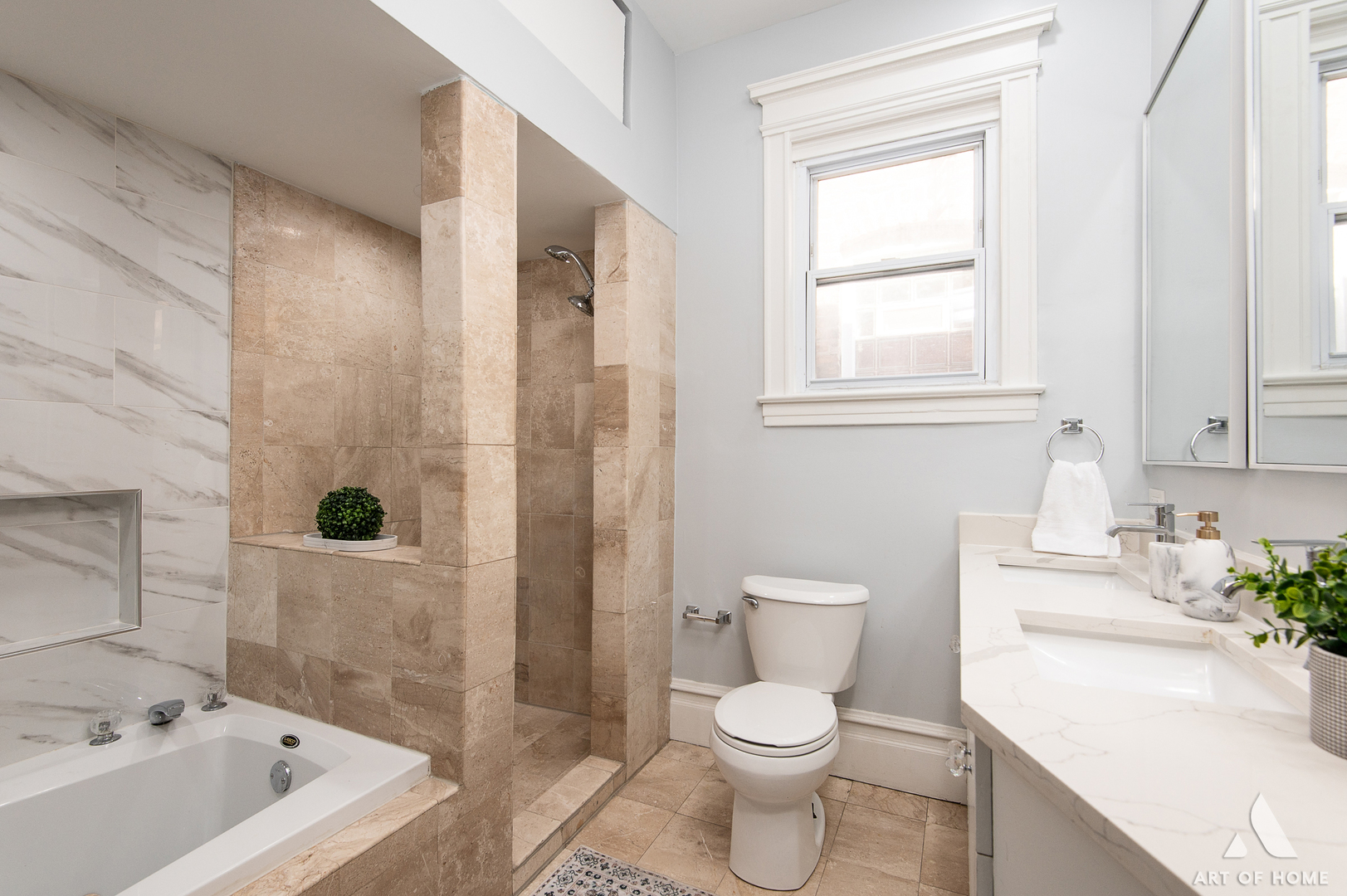 4937 S Prairie Avenue, Chicago, IL 60615