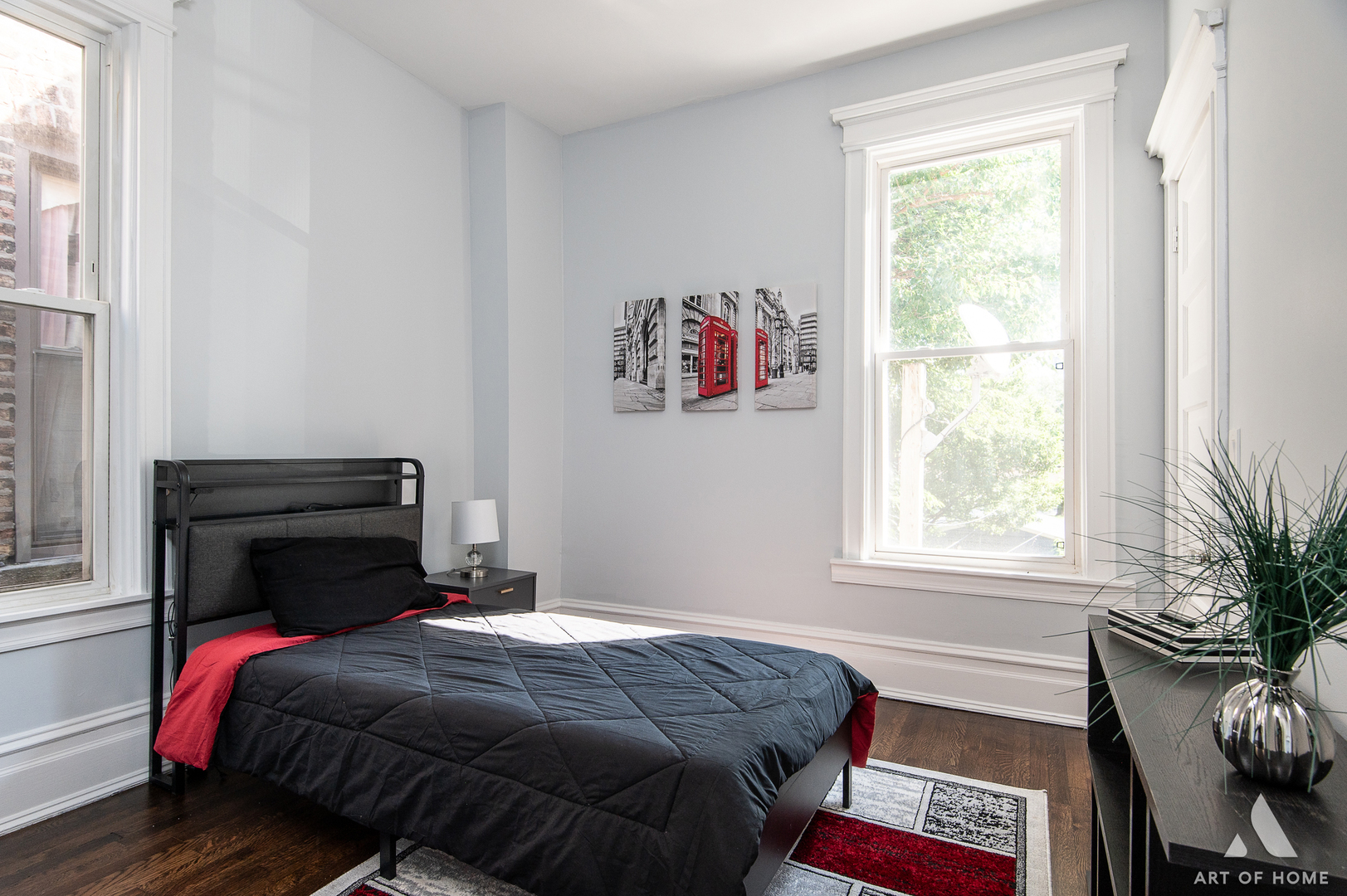 4937 S Prairie Avenue, Chicago, IL 60615