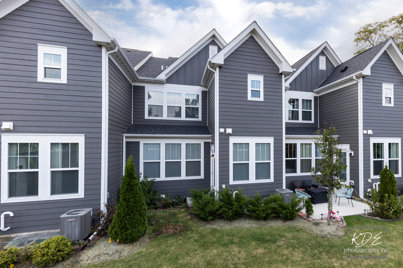 2110 Weatherbee Lane, Naperville, IL 60563