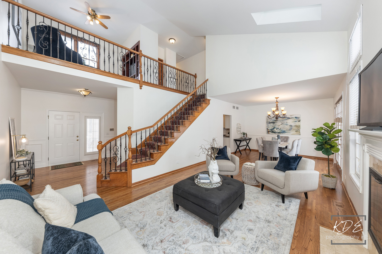 1512 Harbour Towne Place, Naperville, IL 60564