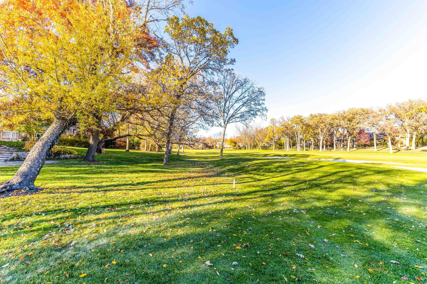 12 RIDERWOOD Road, North Barrington, IL 60010