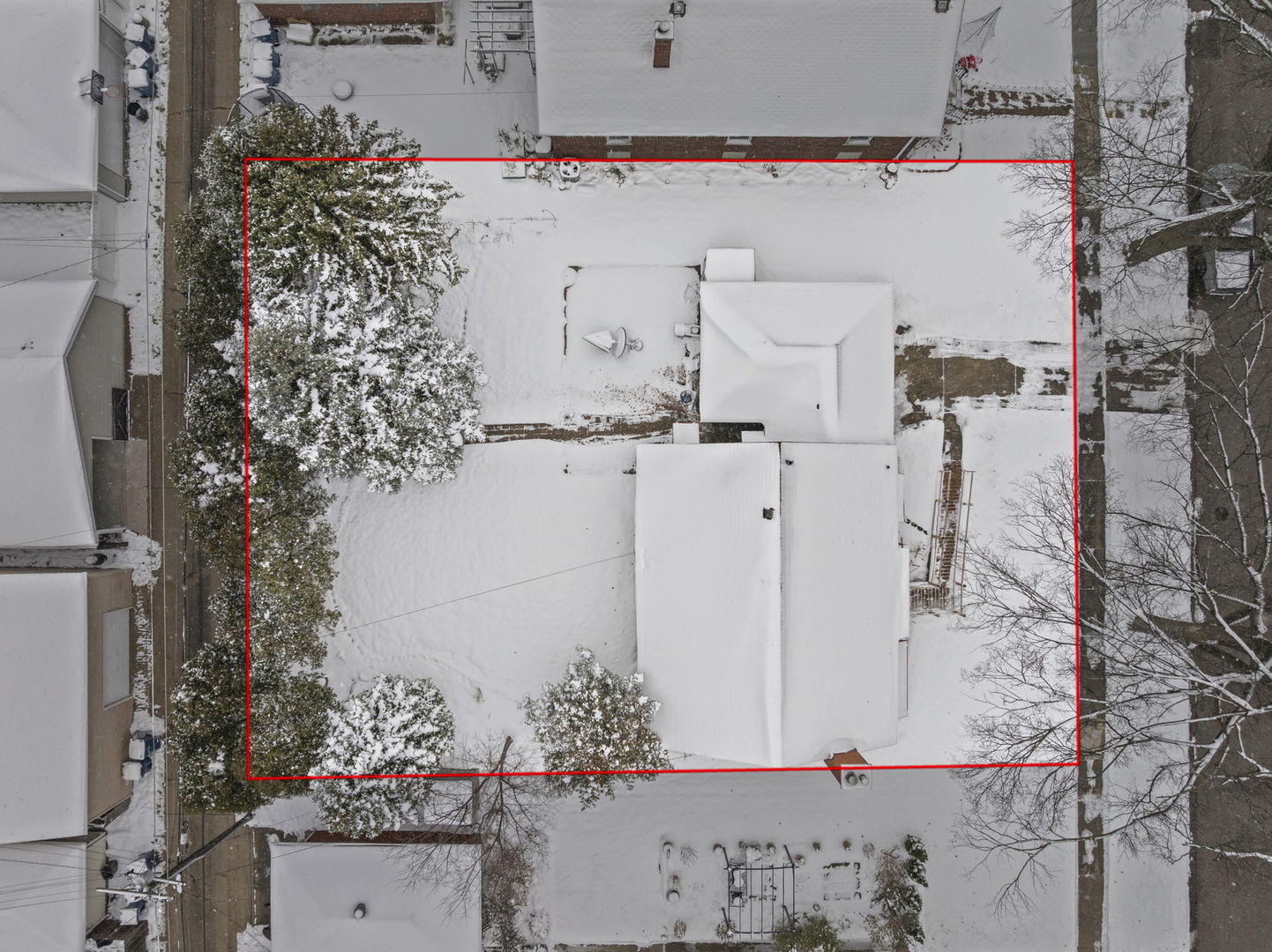 7824 W 66th Place, Bedford Park, IL 60501