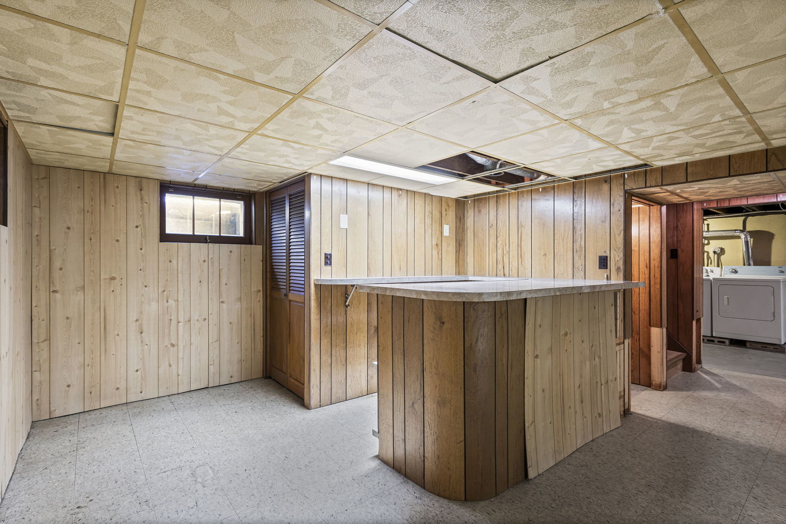 7824 W 66th Place, Bedford Park, IL 60501