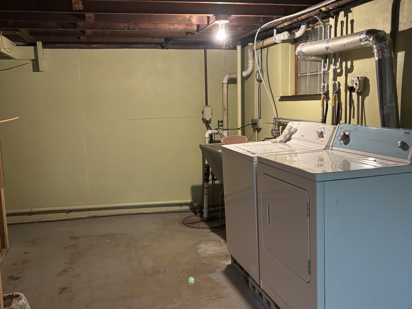 7824 W 66th Place, Bedford Park, IL 60501