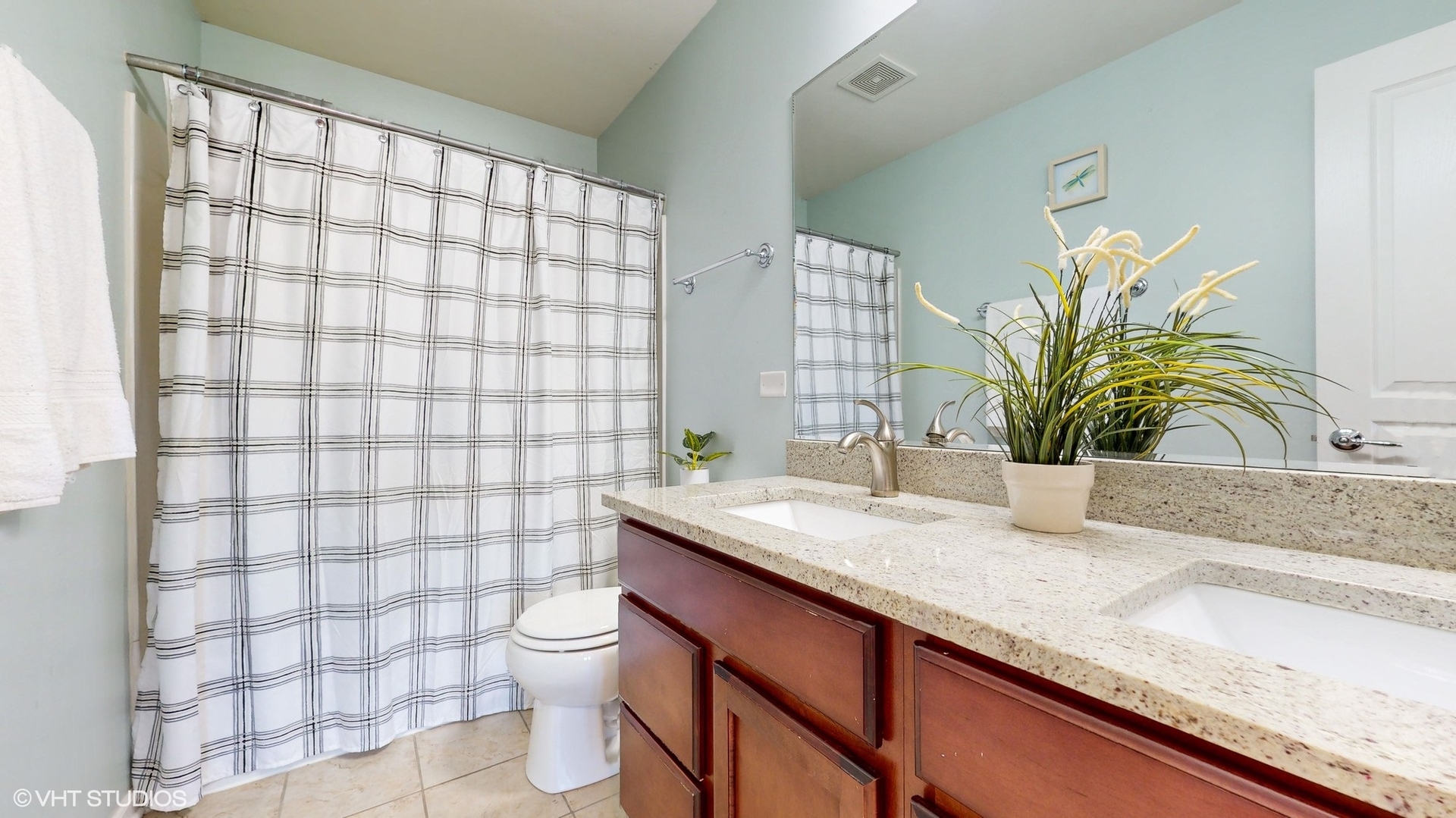 182 Chapin Way, Oswego, IL 60543