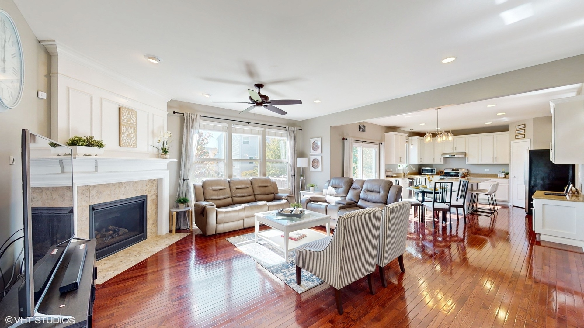 182 Chapin Way, Oswego, IL 60543