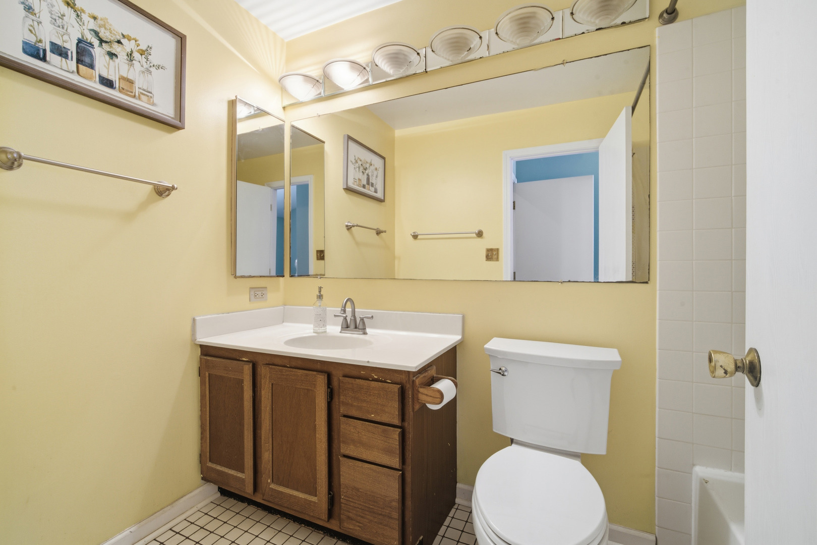 1264 Huntington Drive, Mundelein, IL 60060