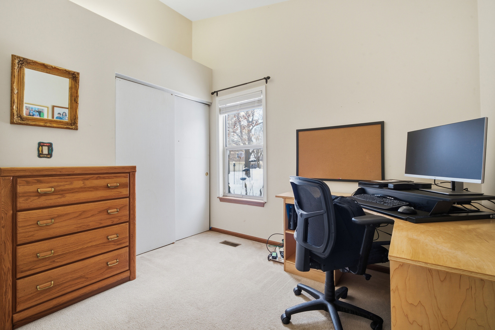 1264 Huntington Drive, Mundelein, IL 60060