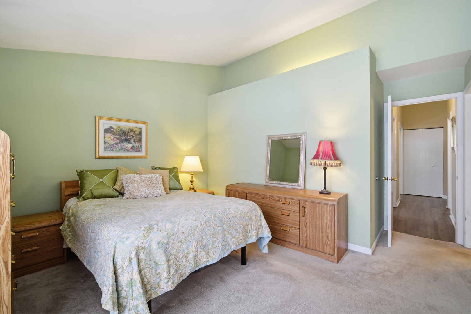 1264 Huntington Drive, Mundelein, IL 60060