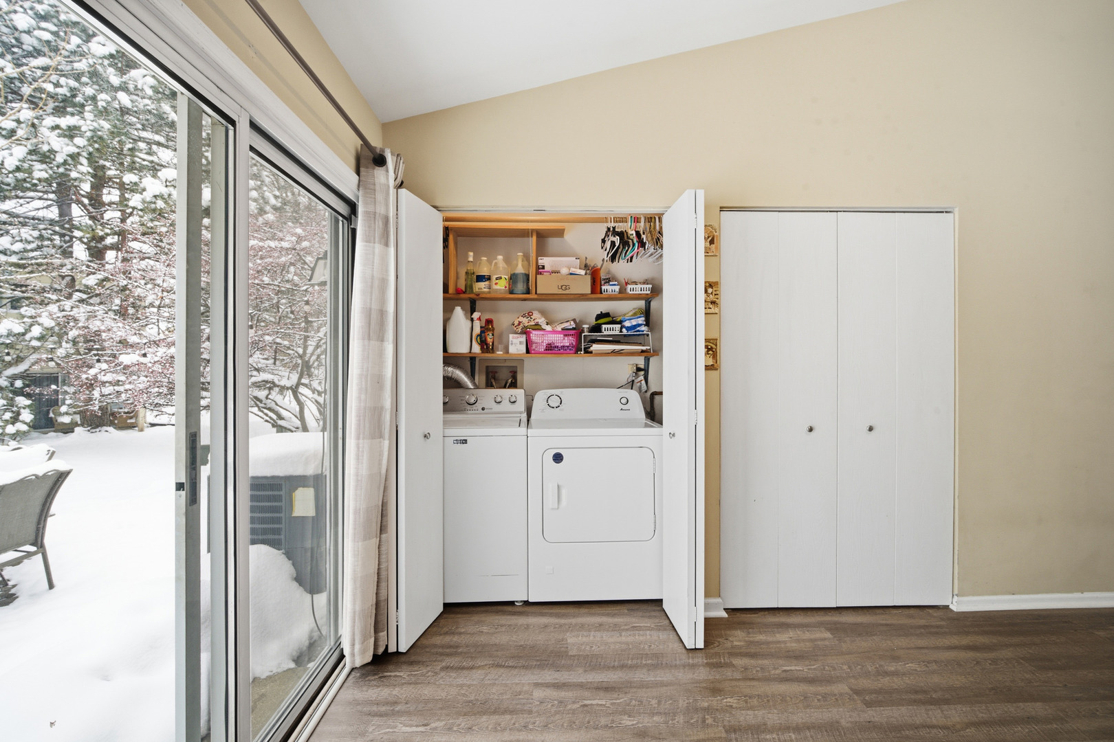 1264 Huntington Drive, Mundelein, IL 60060