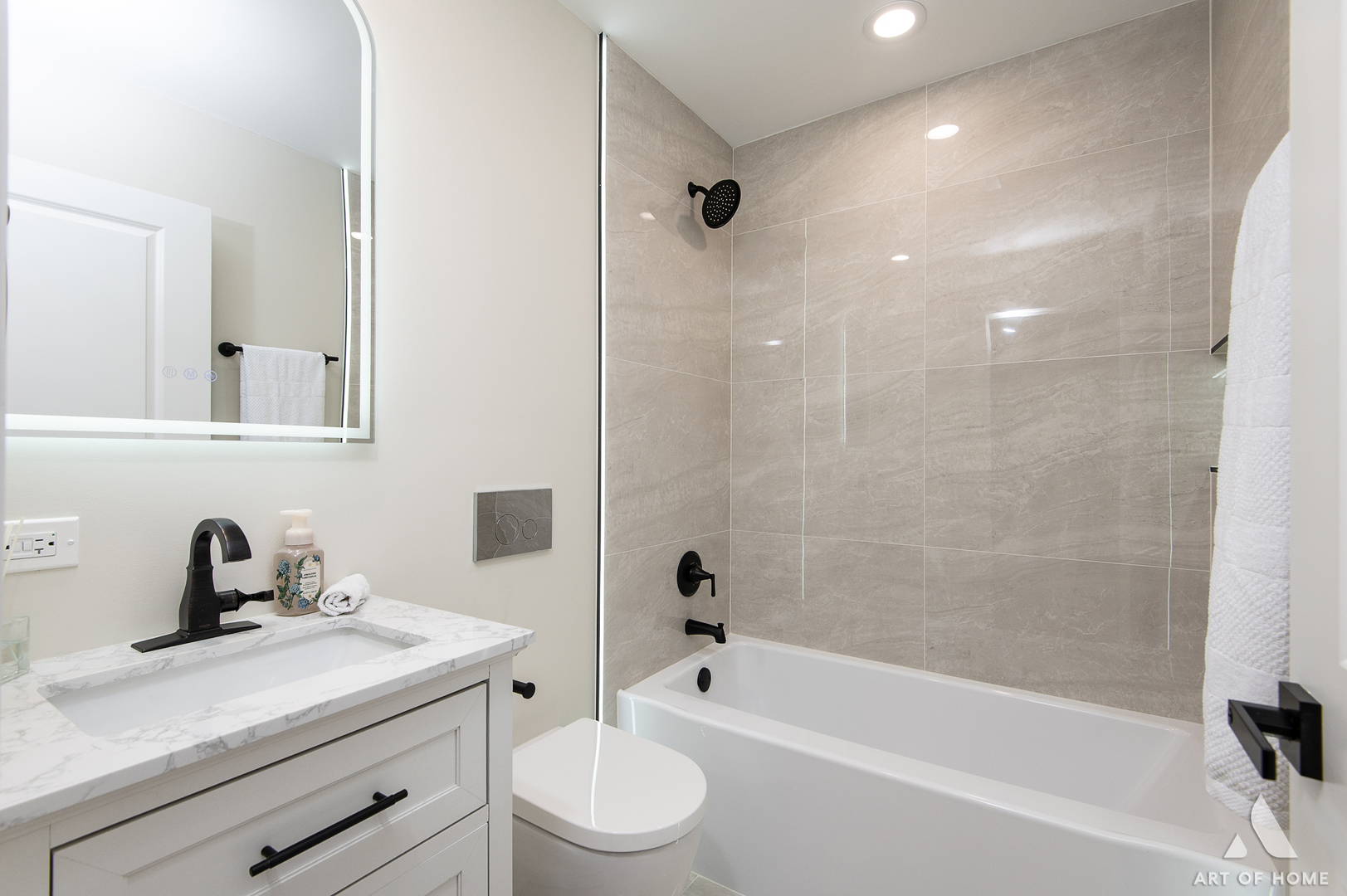 8120 S 83rd Court, Justice, IL 60458