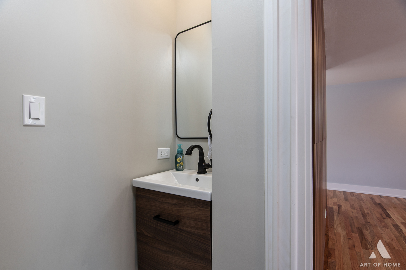 8120 S 83rd Court, Justice, IL 60458