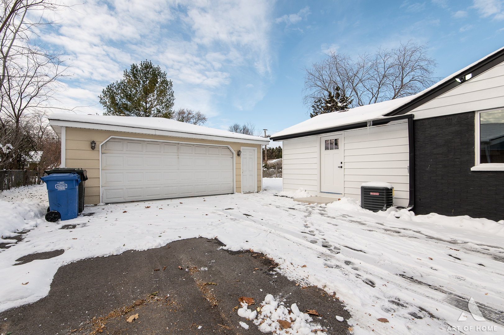 8120 S 83rd Court, Justice, IL 60458