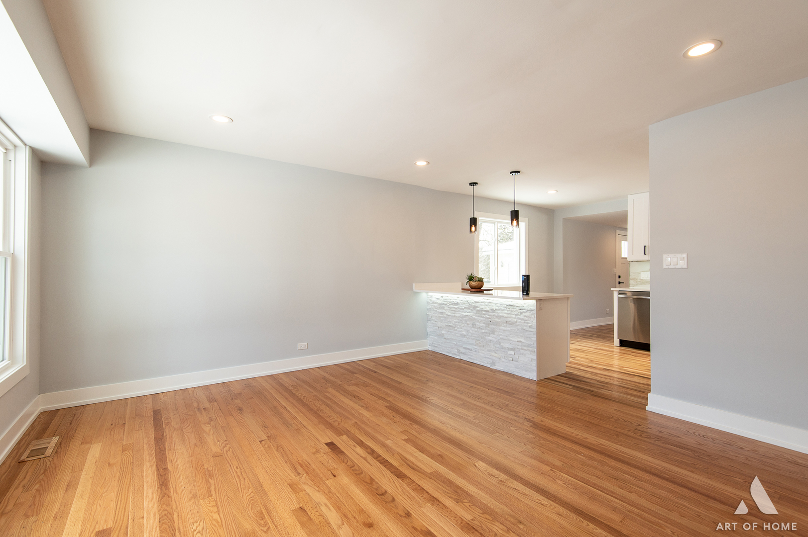 8120 S 83rd Court, Justice, IL 60458