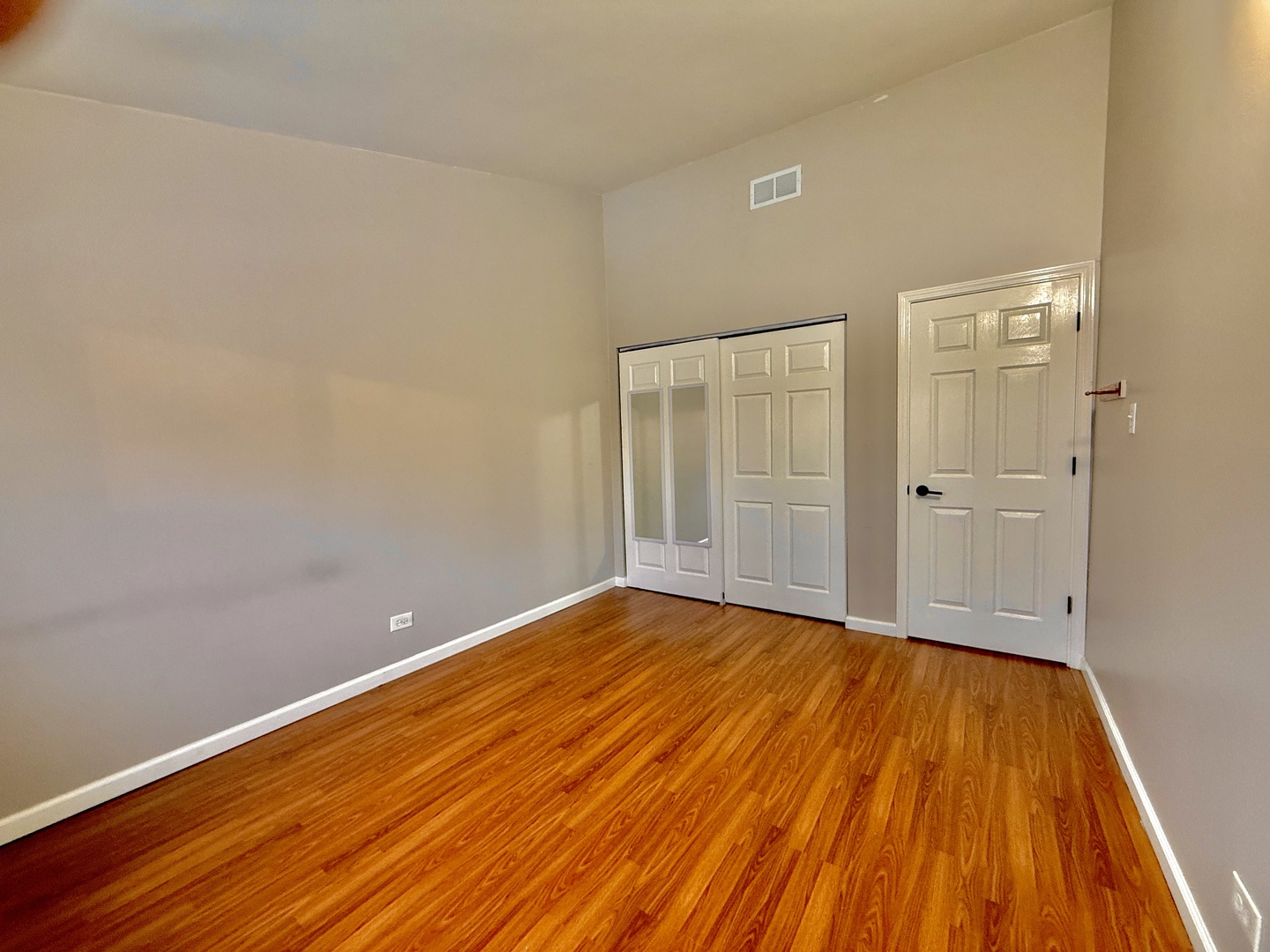 9416 Meadow Lane, Des Plaines, IL 60016