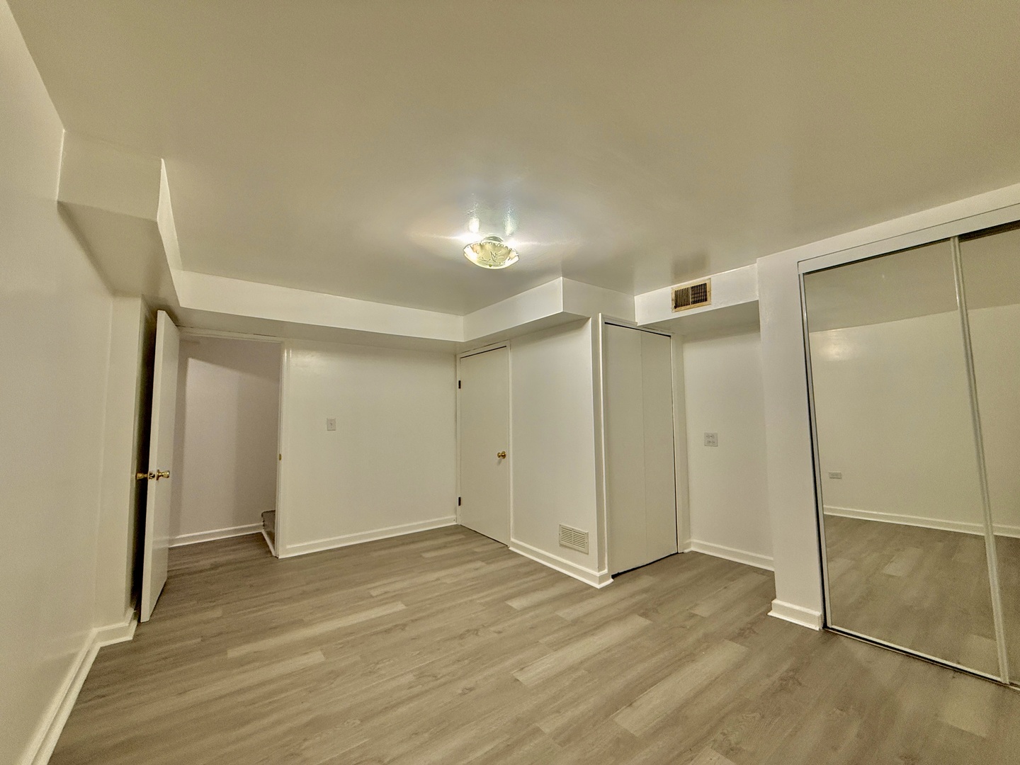 9416 Meadow Lane, Des Plaines, IL 60016