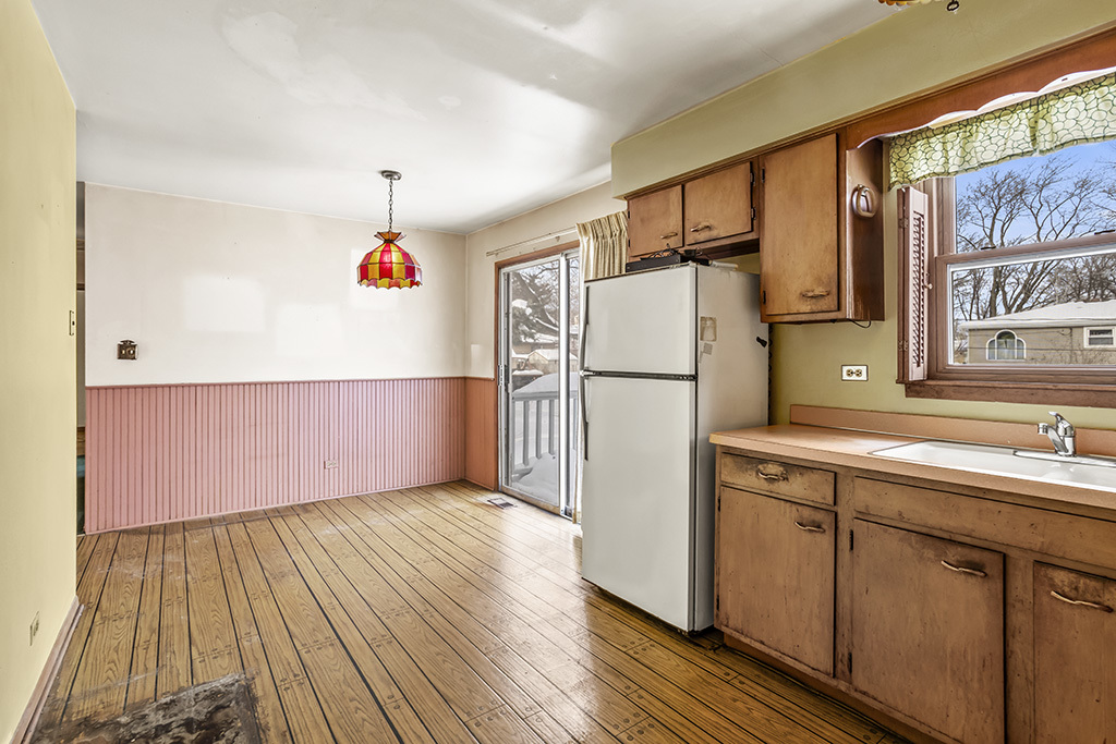 30W162 Claymore Lane, Naperville, IL 60563