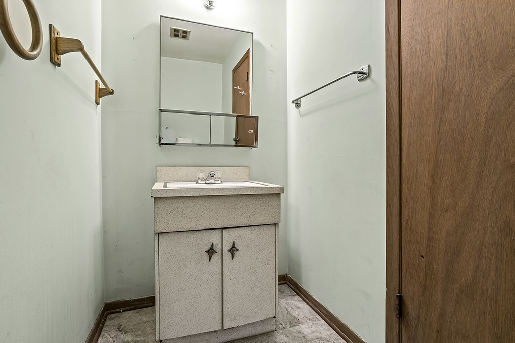 30W162 Claymore Lane, Naperville, IL 60563