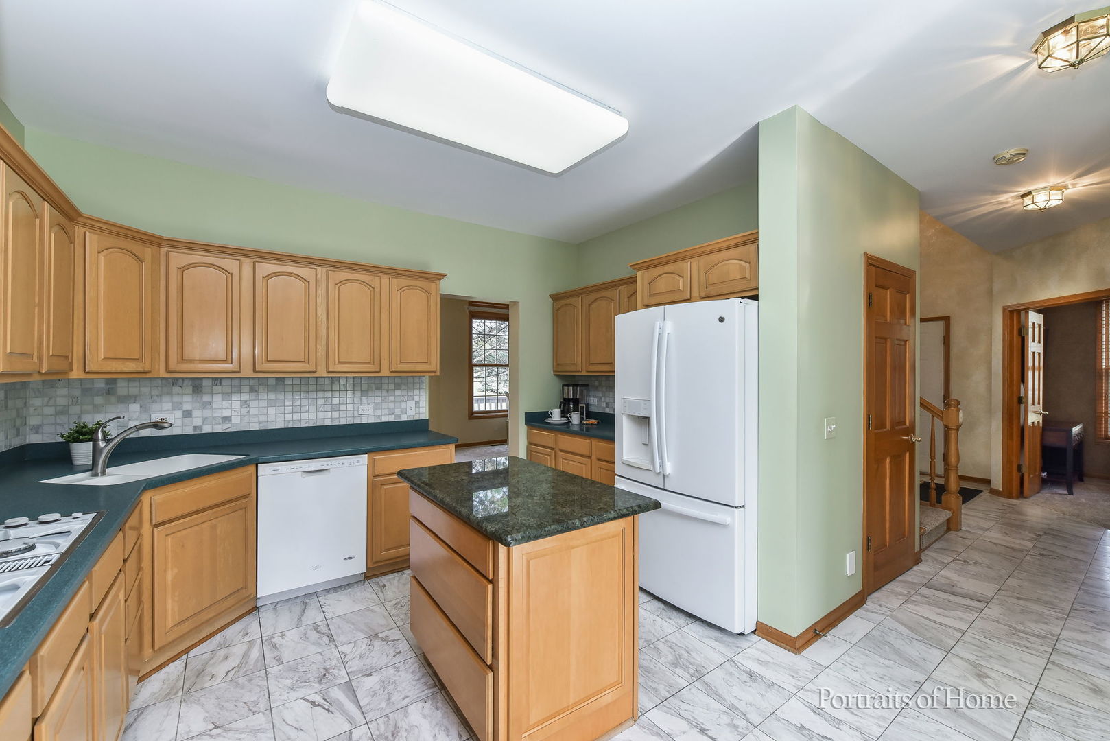 4258 Stableford Lane, Naperville, IL 60564