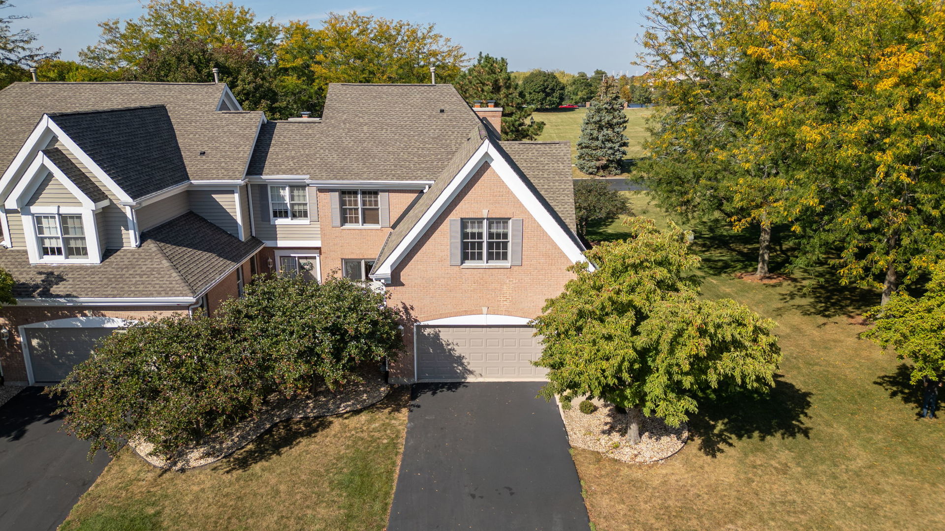 4258 Stableford Lane, Naperville, IL 60564