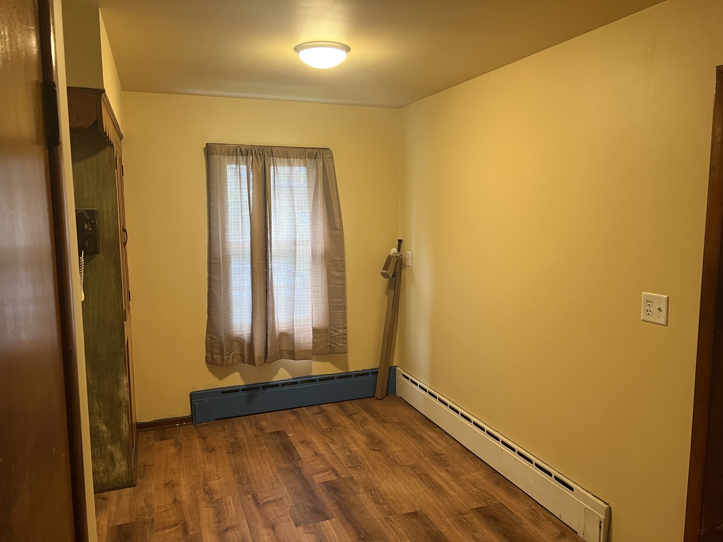 1600 LINCOLN Street, North Chicago, IL 60064