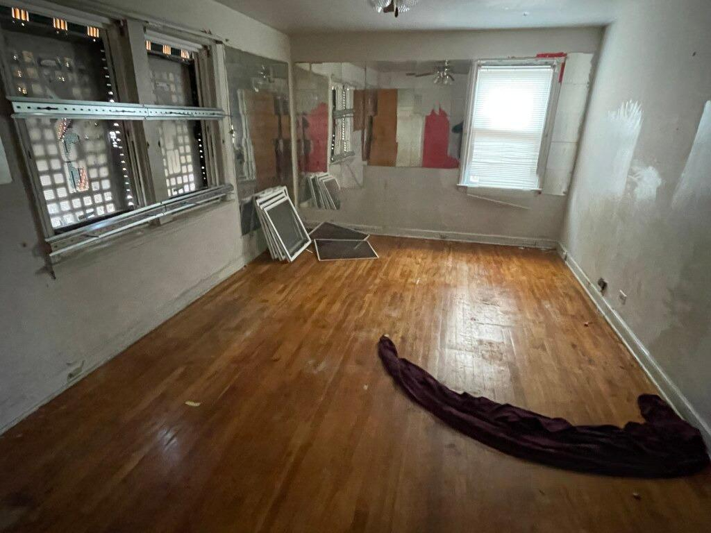 10516 S King Drive, Chicago, IL 60628