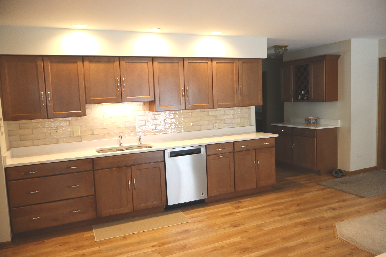 10551 EAGLE RIDGE Drive #127, Orland Park, IL 60467